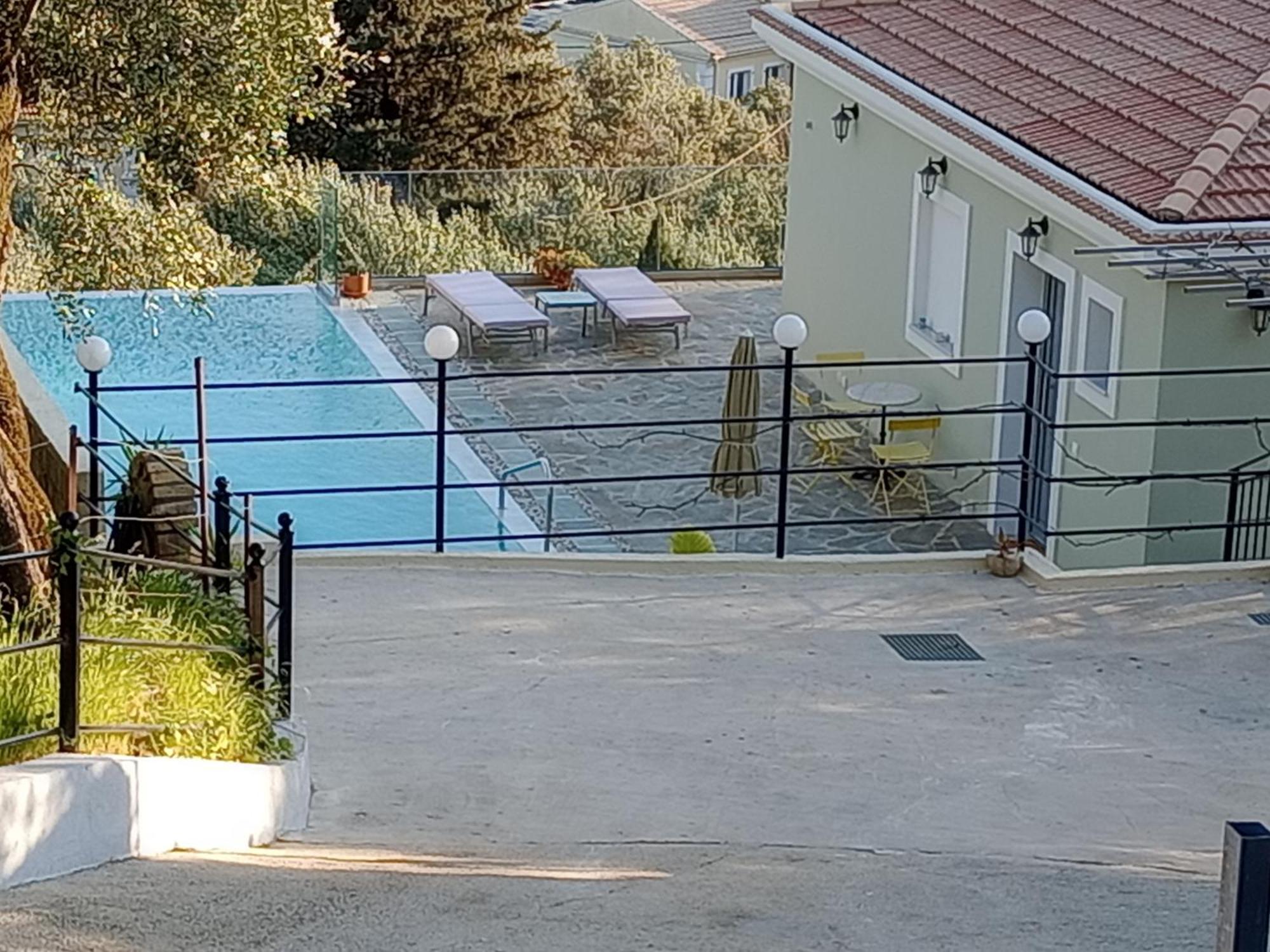 Rizaria Sea View House Ferienhaus
